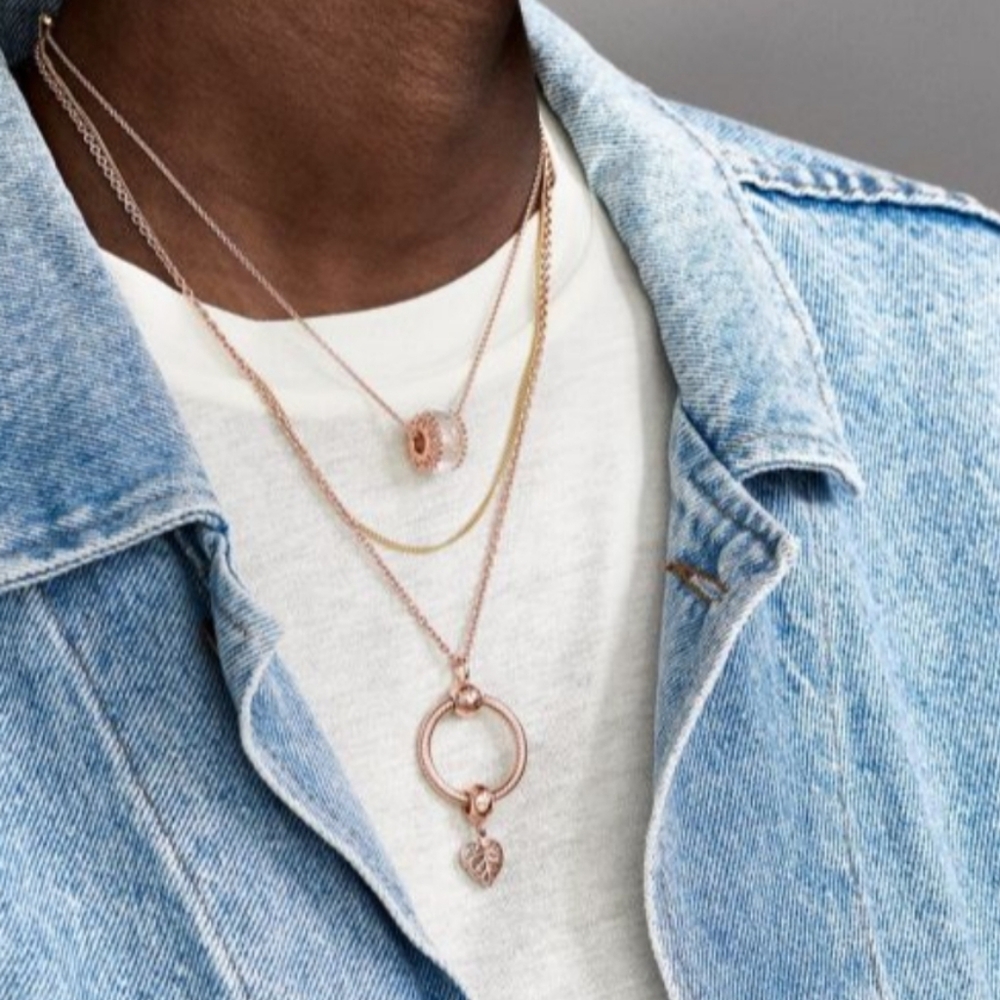 Pandora Moments Rose Gold Small O Pendant - Picture 2 of 7